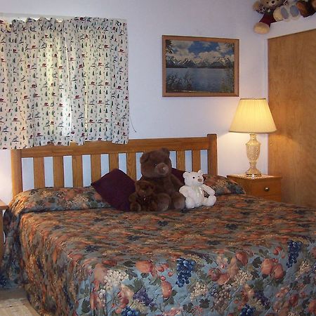 Black Bear Inn Dubois Εξωτερικό φωτογραφία