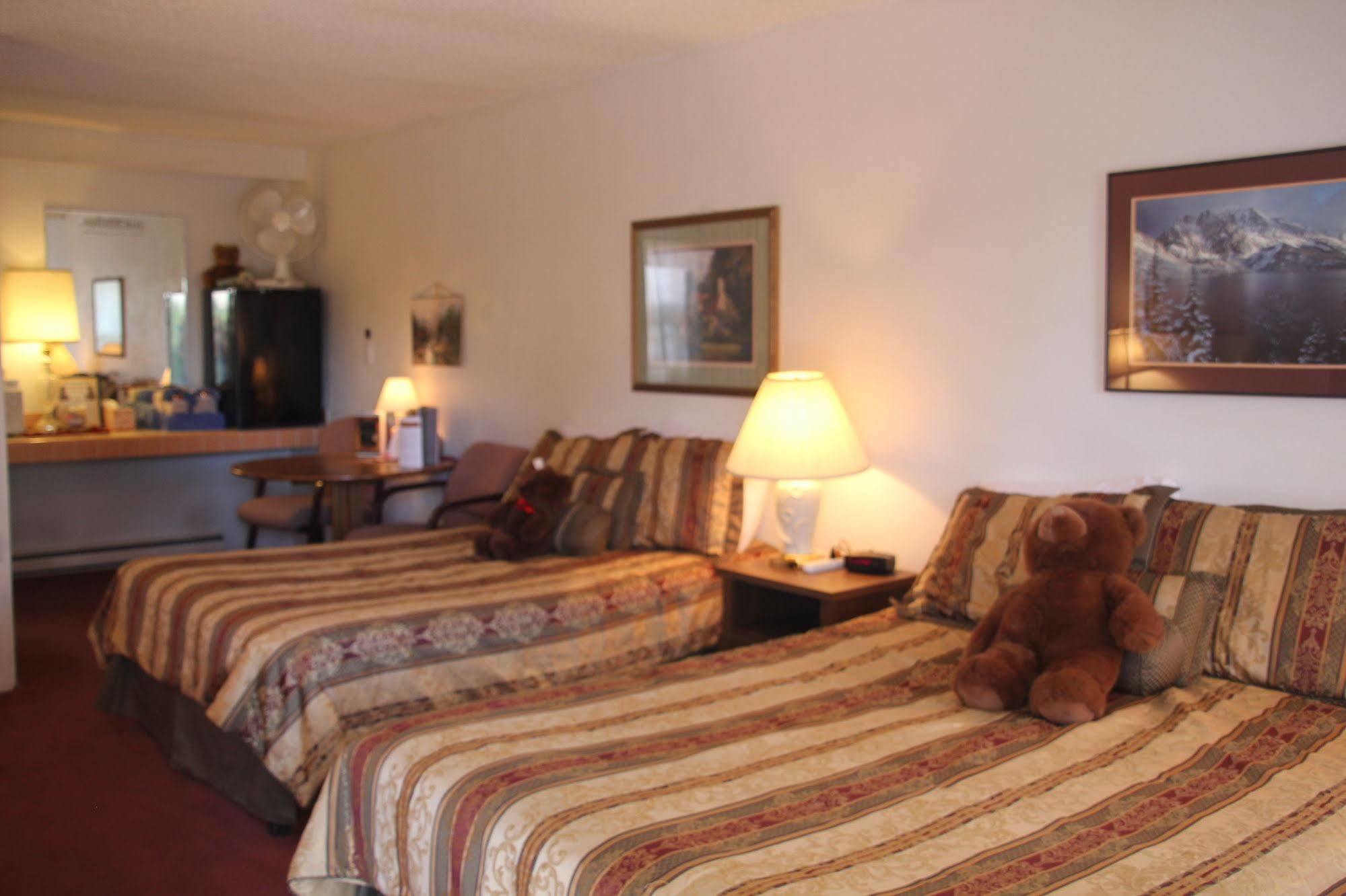 Black Bear Inn Dubois Εξωτερικό φωτογραφία