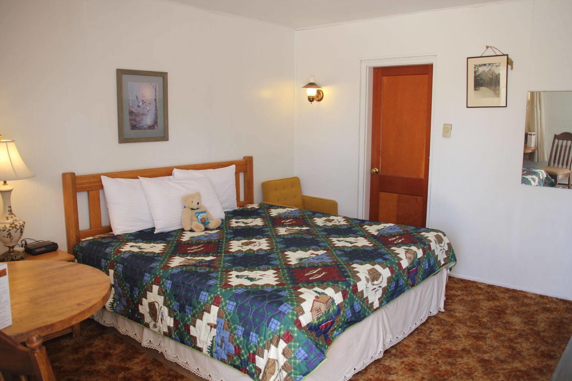 Black Bear Inn Dubois Εξωτερικό φωτογραφία