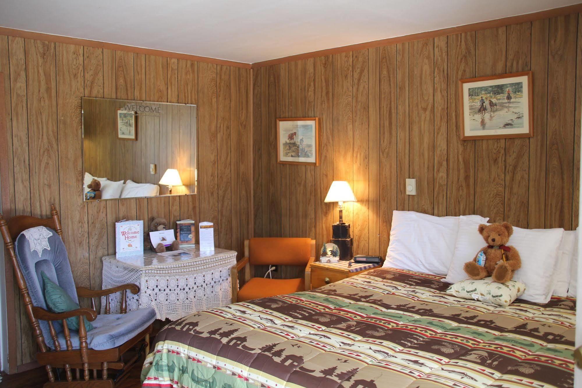Black Bear Inn Dubois Εξωτερικό φωτογραφία